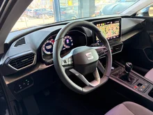SEAT Leon Style Edition 1.5 TSI 115 PS in S7 "Magnetic Tech"