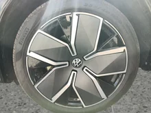 VW Tiguan R-Line TDI 4MOTION DSG in Delfingrau Metallic
