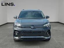VW Tiguan R-Line TDI 4MOTION DSG in Delfingrau Metallic