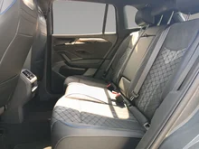 VW Tiguan R-Line TDI 4MOTION DSG in Delfingrau Metallic