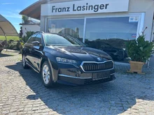 Škoda Octavia Combi Selection TSI mHEV DSG in Black-Magic Perleffekt