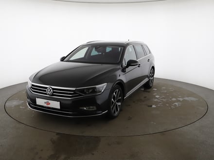 VW Passat Variant Elegance TDI DSG
