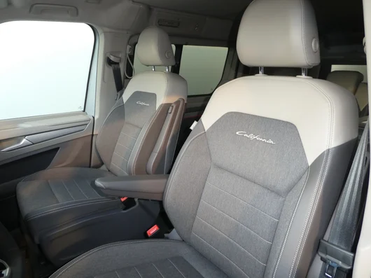 Bild eines VW California Ocean TDI