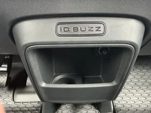 VW ID Buzz ID. Buzz Cargo Pure Entry 140 kW in Candy Weiß