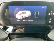 VW ID Buzz ID. Buzz Cargo Pure Entry 140 kW in Candy Weiß