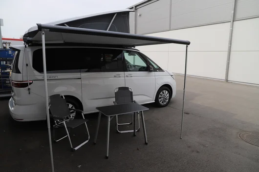 Bild eines VW California Ocean eHybrid 180 kW 4M