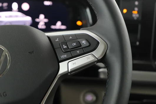 Bild eines VW California Ocean eHybrid 180 kW 4M