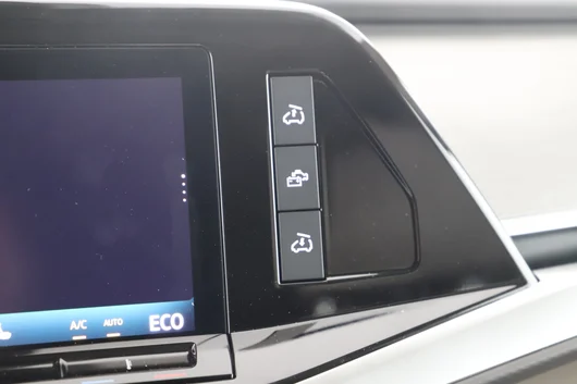 Bild eines VW California Ocean eHybrid 180 kW 4M