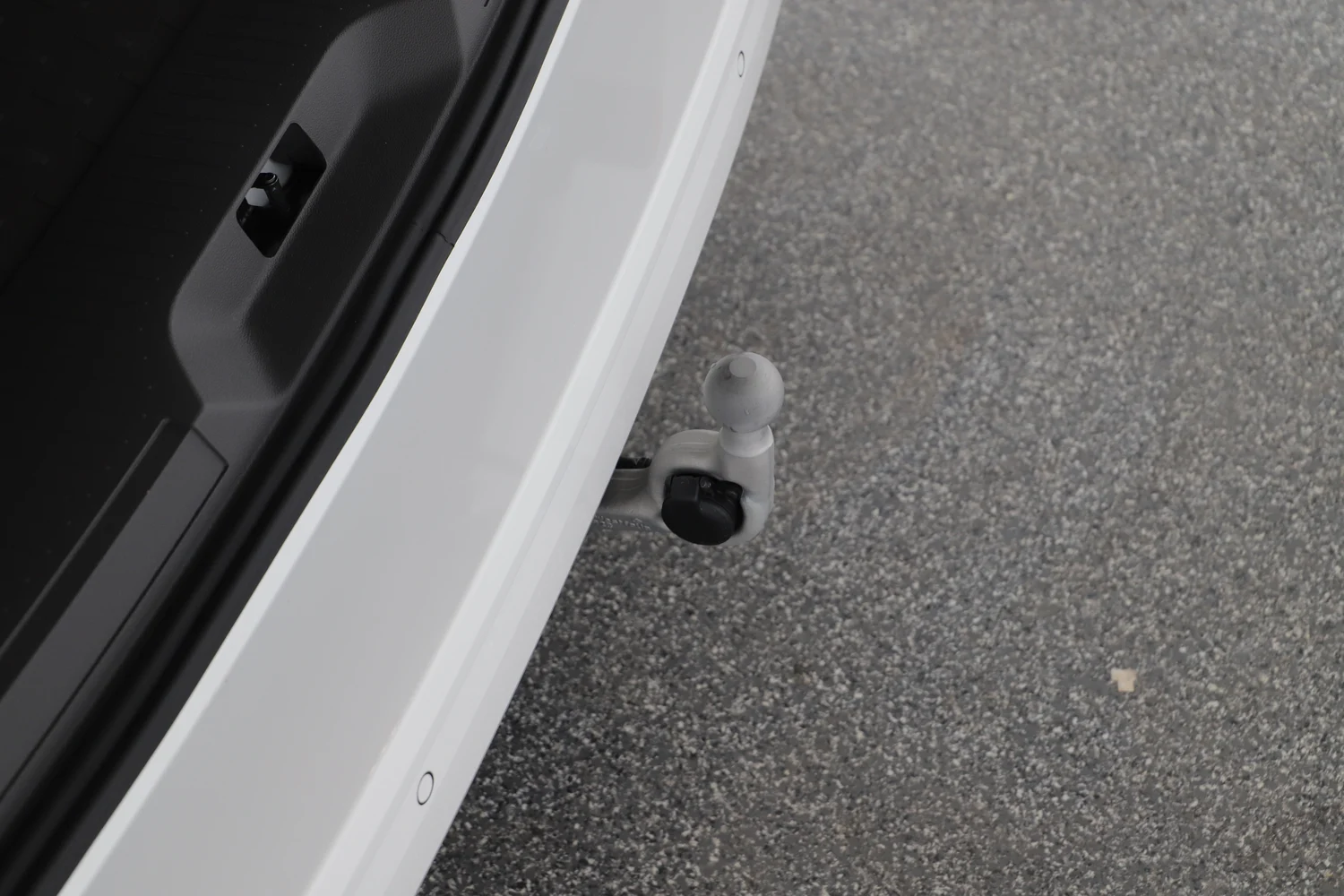 Bild eines VW California Ocean eHybrid 180 kW 4M