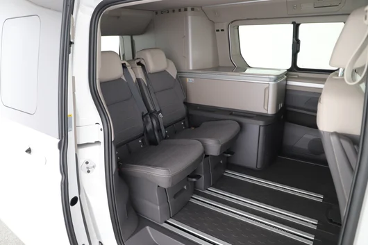 Bild eines VW California Ocean eHybrid 180 kW 4M