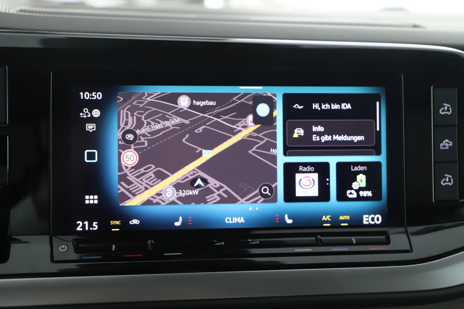 Bild eines VW California Ocean eHybrid 180 kW 4M