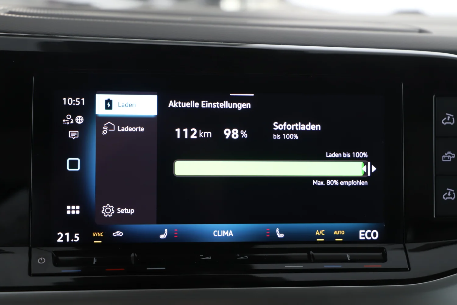 Bild eines VW California Ocean eHybrid 180 kW 4M