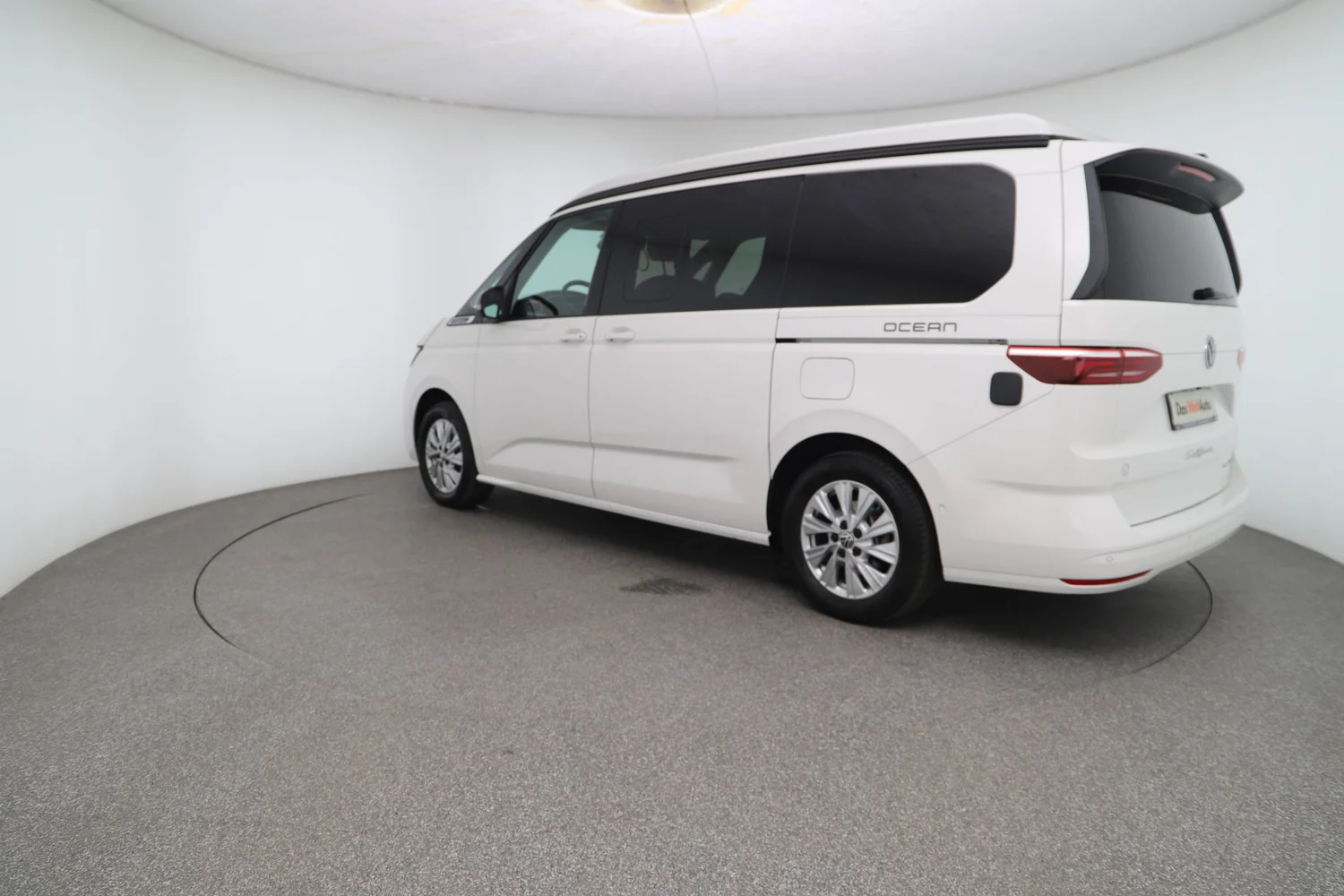 Bild eines VW California Ocean eHybrid 180 kW 4M