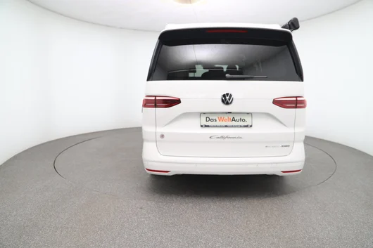 Bild eines VW California Ocean eHybrid 180 kW 4M