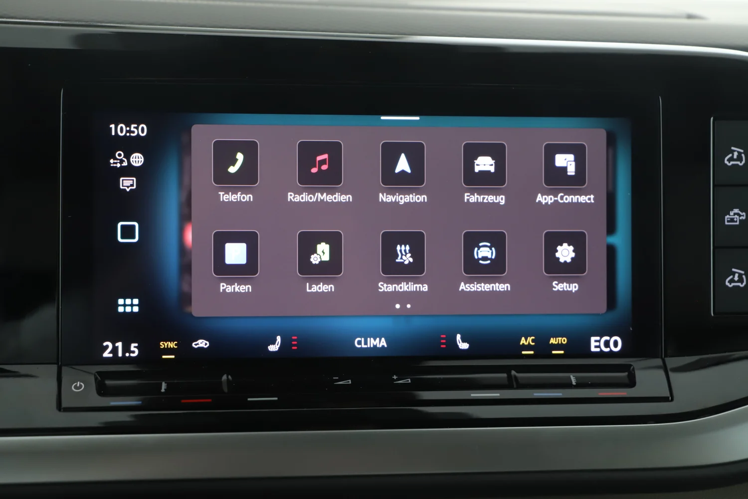 Bild eines VW California Ocean eHybrid 180 kW 4M