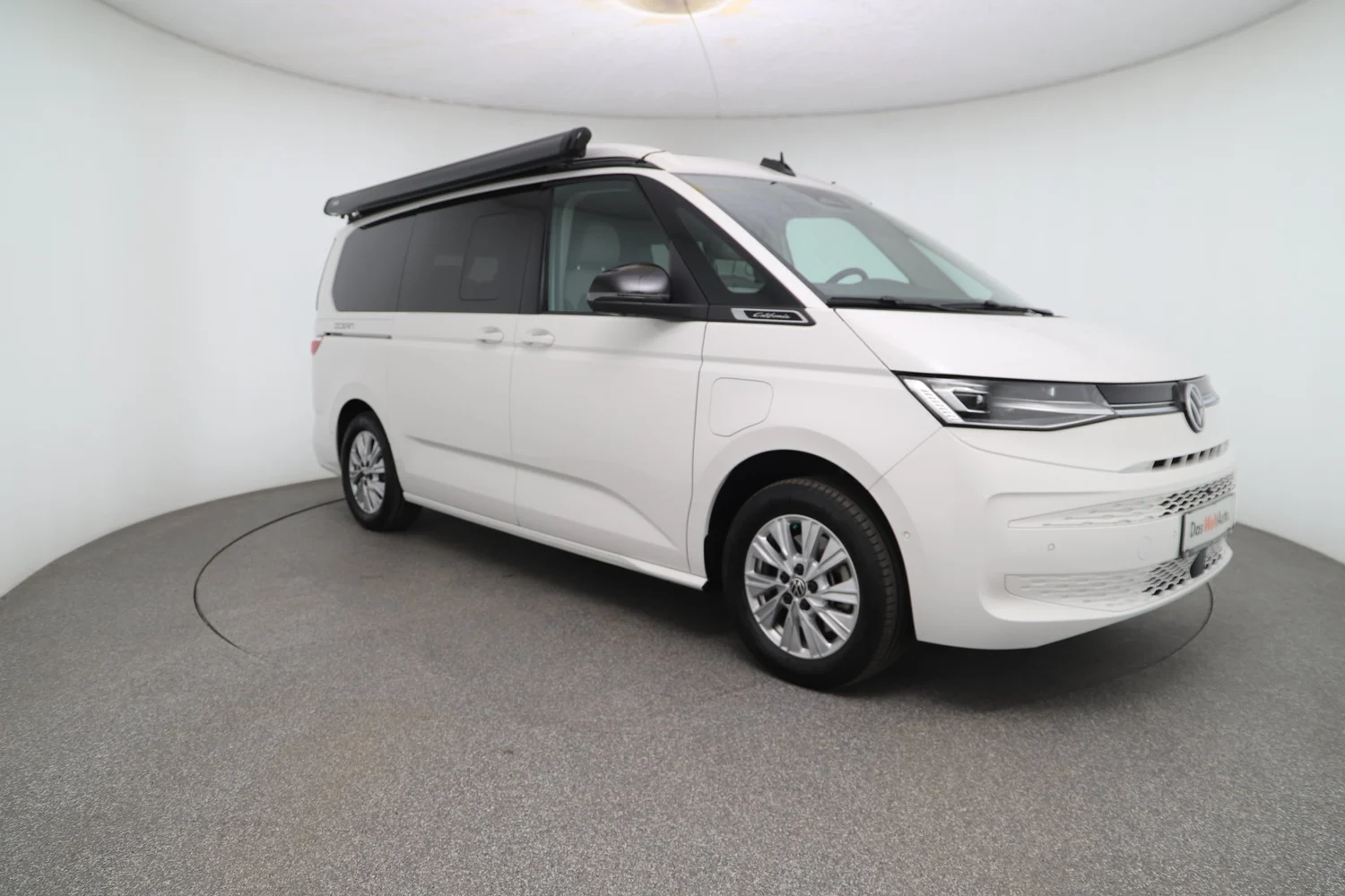 Bild eines VW California Ocean eHybrid 180 kW 4M