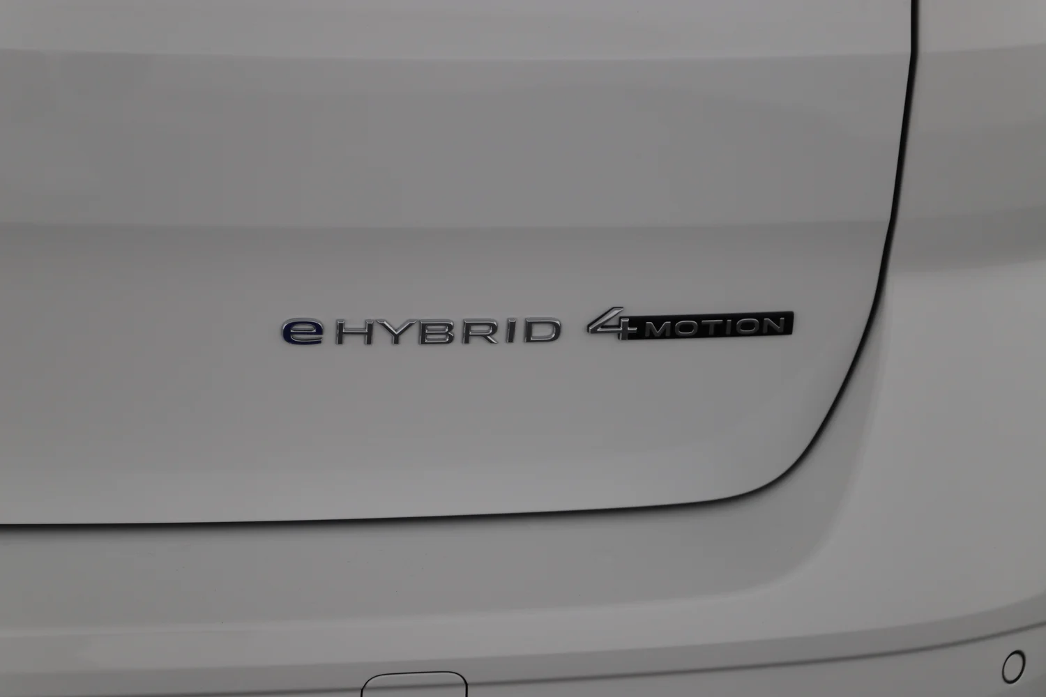 Bild eines VW California Ocean eHybrid 180 kW 4M