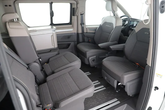 Bild eines VW California Ocean eHybrid 180 kW 4M