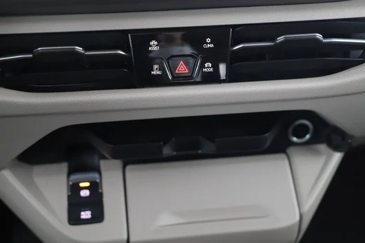 Bild eines VW California Ocean eHybrid 180 kW 4M