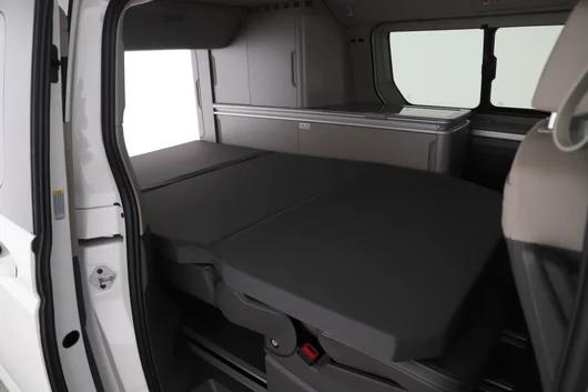 Bild eines VW California Ocean eHybrid 180 kW 4M