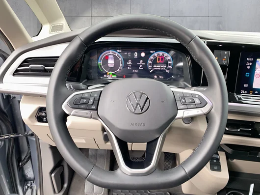 Bild eines VW California Ocean eHybrid 180 kW 4M