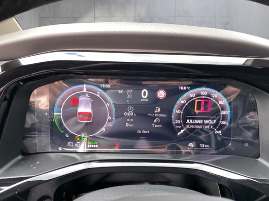 Bild eines VW California Ocean eHybrid 180 kW 4M