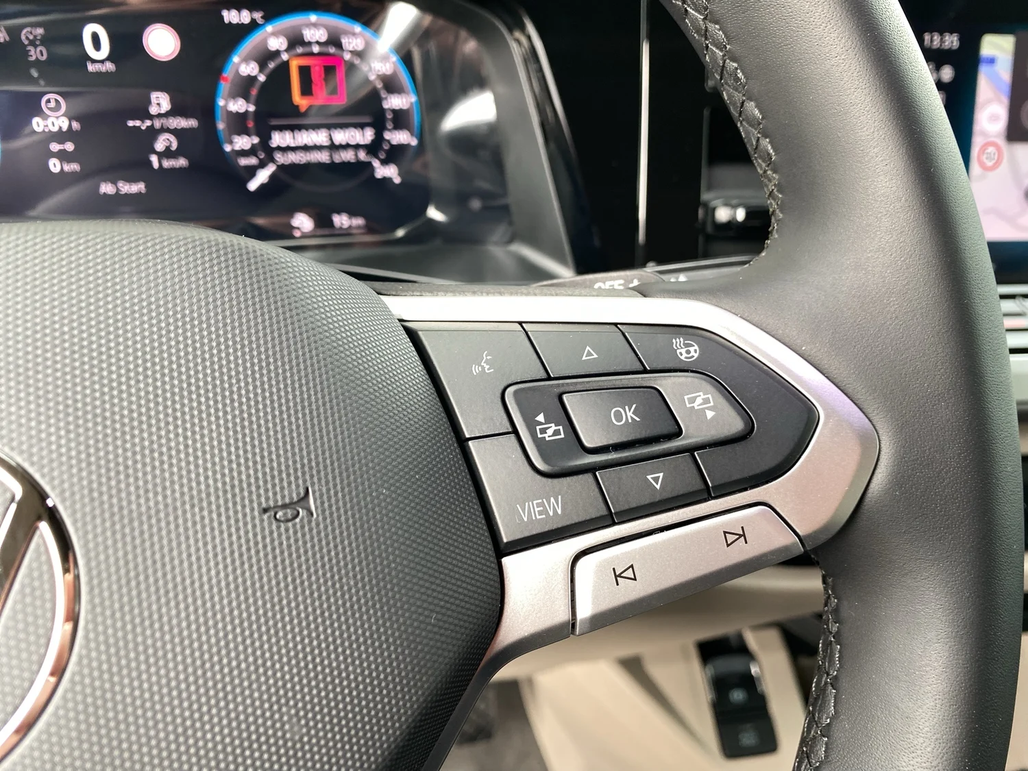 Bild eines VW California Ocean eHybrid 180 kW 4M