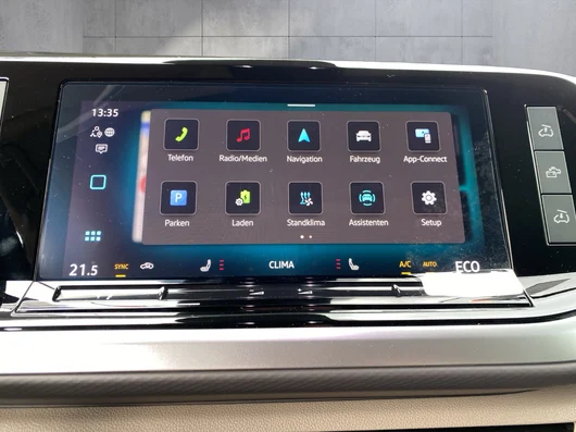 Bild eines VW California Ocean eHybrid 180 kW 4M