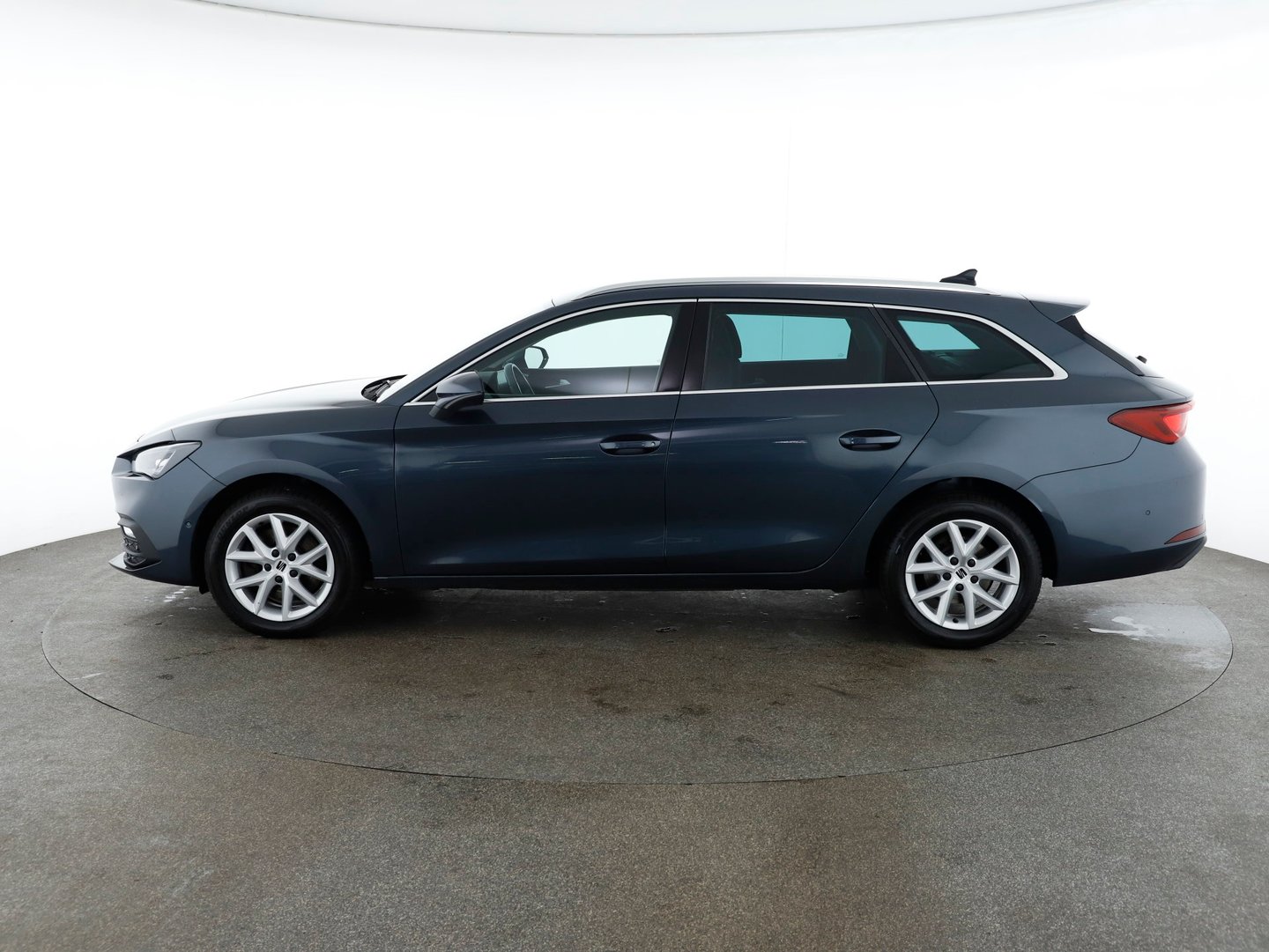 SEAT Leon SP Kombi Style 2.0 TDI DSG | Bild 3 von 28
