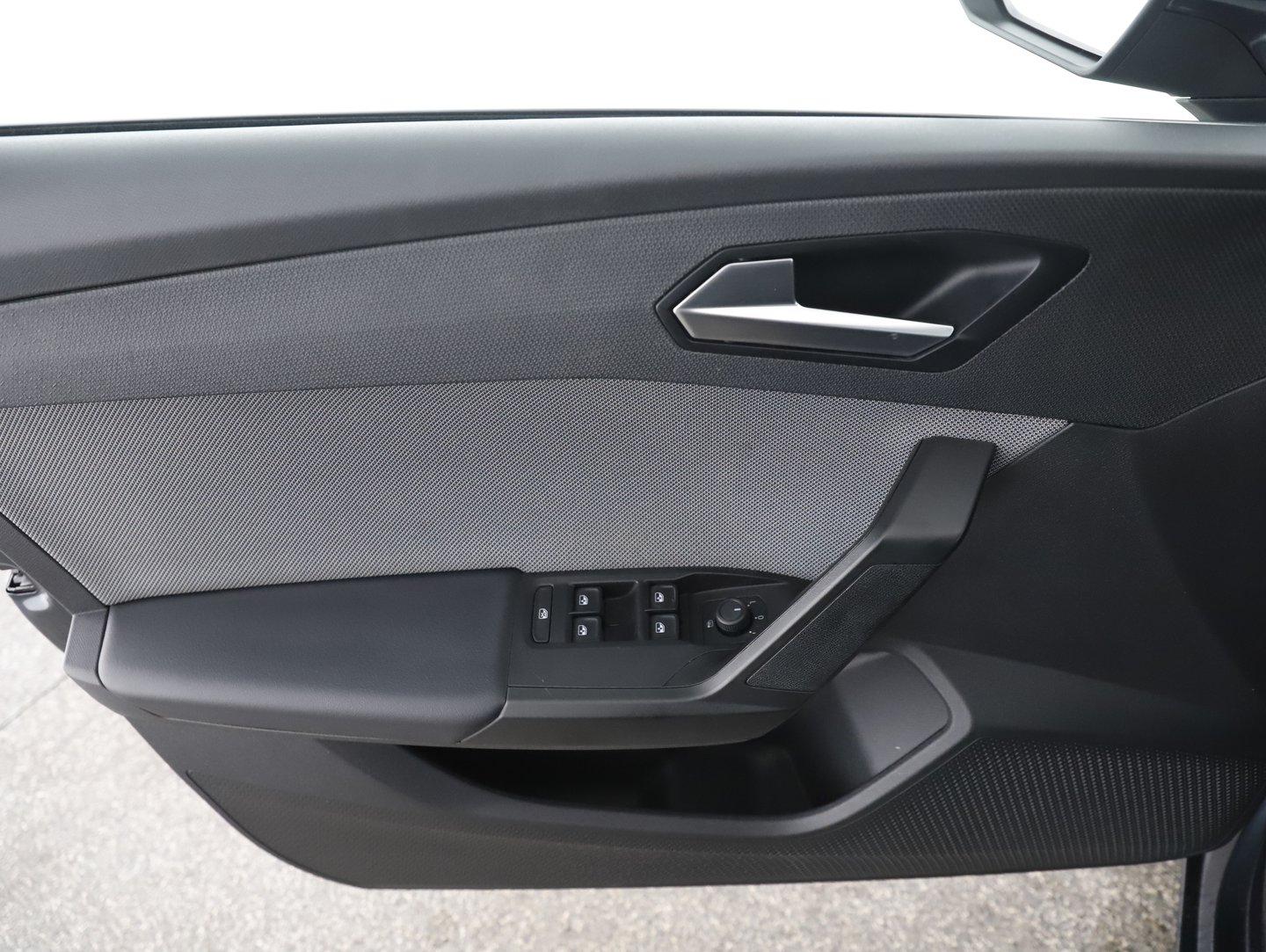 SEAT Leon SP Kombi Style 2.0 TDI DSG | Bild 11 von 28