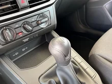SEAT Ibiza Reference Edition 1.0 80PS in Candy-Weiß