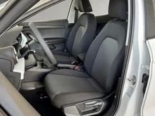 SEAT Ibiza Reference Edition 1.0 80PS in Candy-Weiß