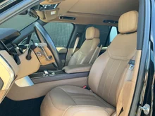 Land Rover Range Rover 3.0 D350 AWD HSE in Schwarz