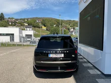 Land Rover Range Rover 3.0 D350 AWD HSE in Schwarz