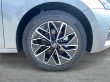 Škoda Octavia Combi Selection TDI DSG in Smokey Diamond-Silber Metallic