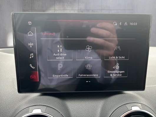Bild eines Audi Q2 30 TFSI admired