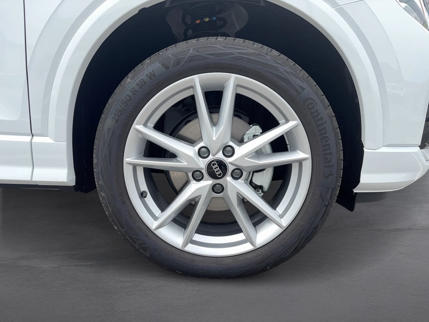 Bild eines Audi Q2 30 TFSI admired