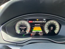 Audi Q5 50 TFSI e quattro in brillantschwarz Klar