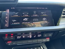 Audi A3 Limousine 35 TFSI S line in Gletscherweiß Metallic