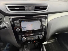 Nissan Qashqai 1,2 DIG-T N-Connecta in Schwarz