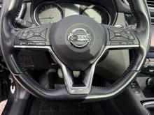 Nissan Qashqai 1,2 DIG-T N-Connecta in Schwarz