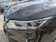 Nissan Qashqai 1,2 DIG-T N-Connecta in Schwarz
