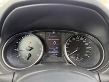 Nissan Qashqai 1,2 DIG-T N-Connecta in Schwarz