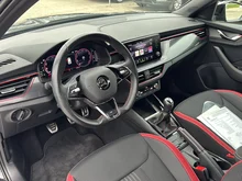 Škoda Kamiq MONTE CARLO TSI in Black-Magic Perleffekt