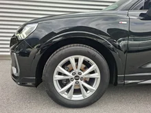 Audi Q3 35 TDI quattro S line exterieur in Mythosschwarz Metallic