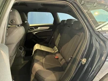Audi A6 Avant 40 TDI quattro Sport in dunkelblau - metallic