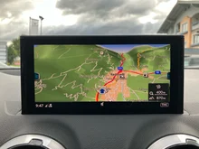 Audi Q2 35 TDI quattro S line in 0E Mythosschwarz Metallic