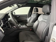 Audi Q8 50 TDI quattro in Gletscherweiß Metallic
