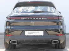 Porsche Cayenne E-Hybrid in schwarzmetallic