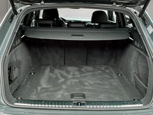 Audi Q8 50 e-tron quattro business in Magnetgrau